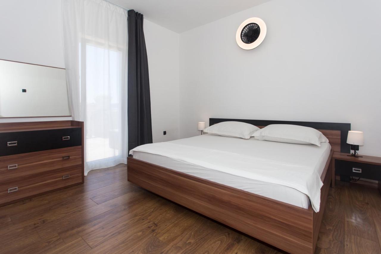 Angolo Apartments Kaštela Екстериор снимка