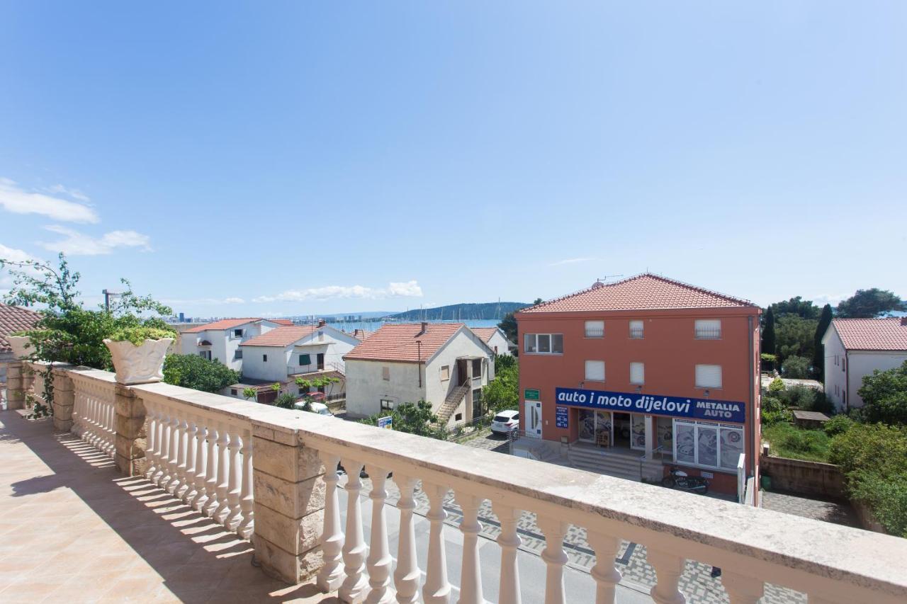 Angolo Apartments Kaštela Екстериор снимка